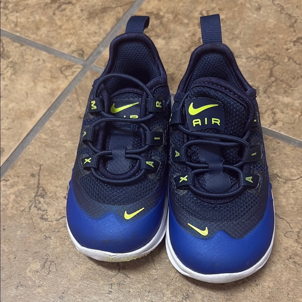 Nike Kids Navy and Neon Sneakers